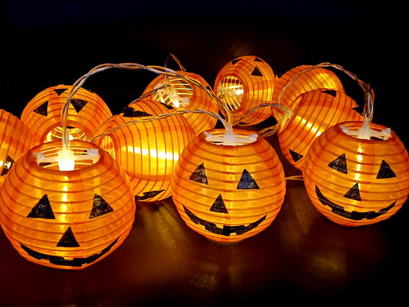 Halloween string lights, Lantern with pumpkin